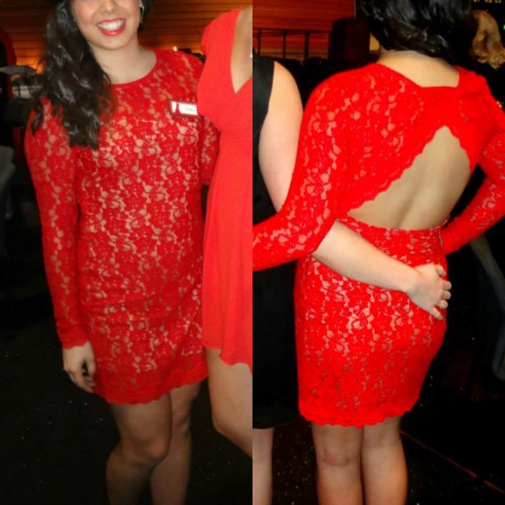 Red Lace Backless Dress 💋